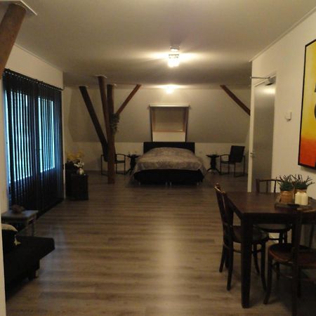 B&B Herberg Foestrum Westergeest Esterno foto