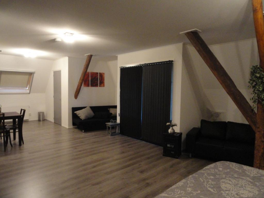 B&B Herberg Foestrum Westergeest Esterno foto